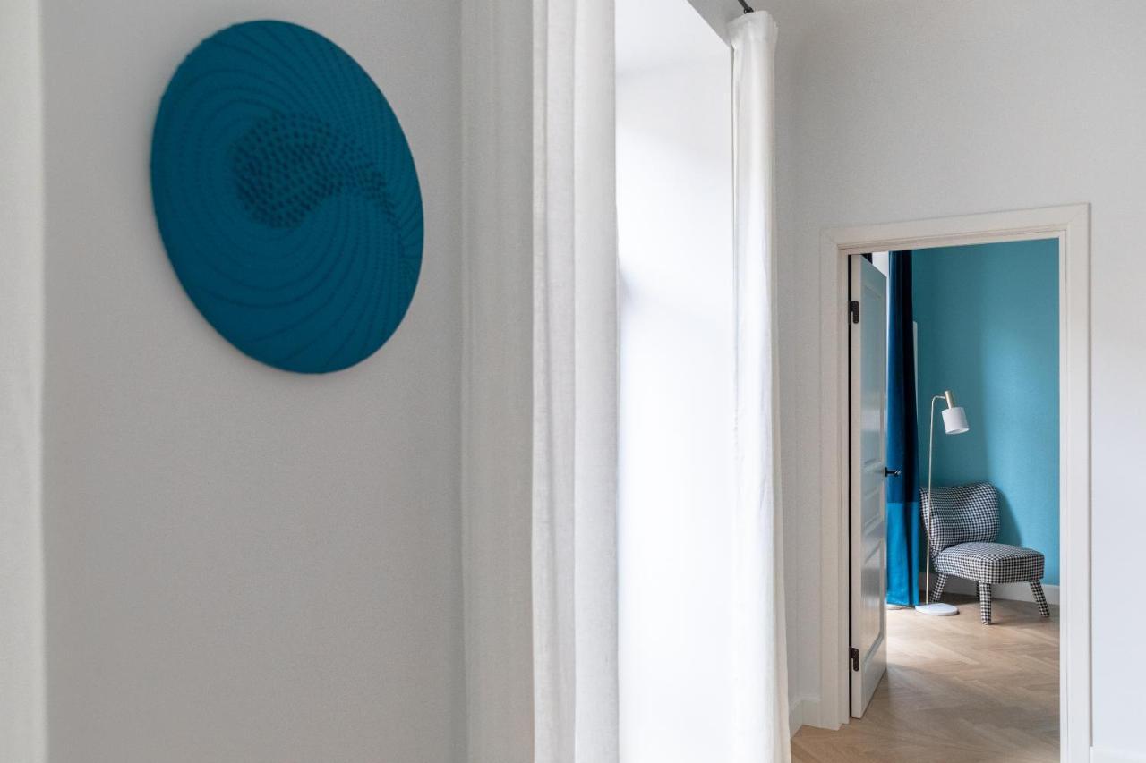 Miro Rooms French - Quiet Chic, Free Private Parking 里加 外观 照片
